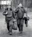 gagarin_i_leonow_w_drodze_na_polowanie_1966_small.jpg